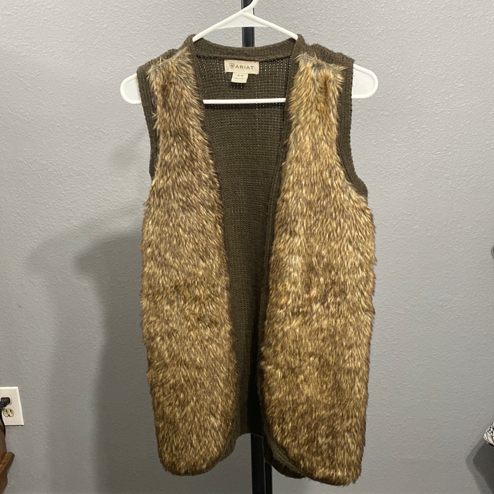 Ariat Eileen faux fur vest